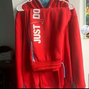 2xl red white and baby blue men's Nike sweatsuit